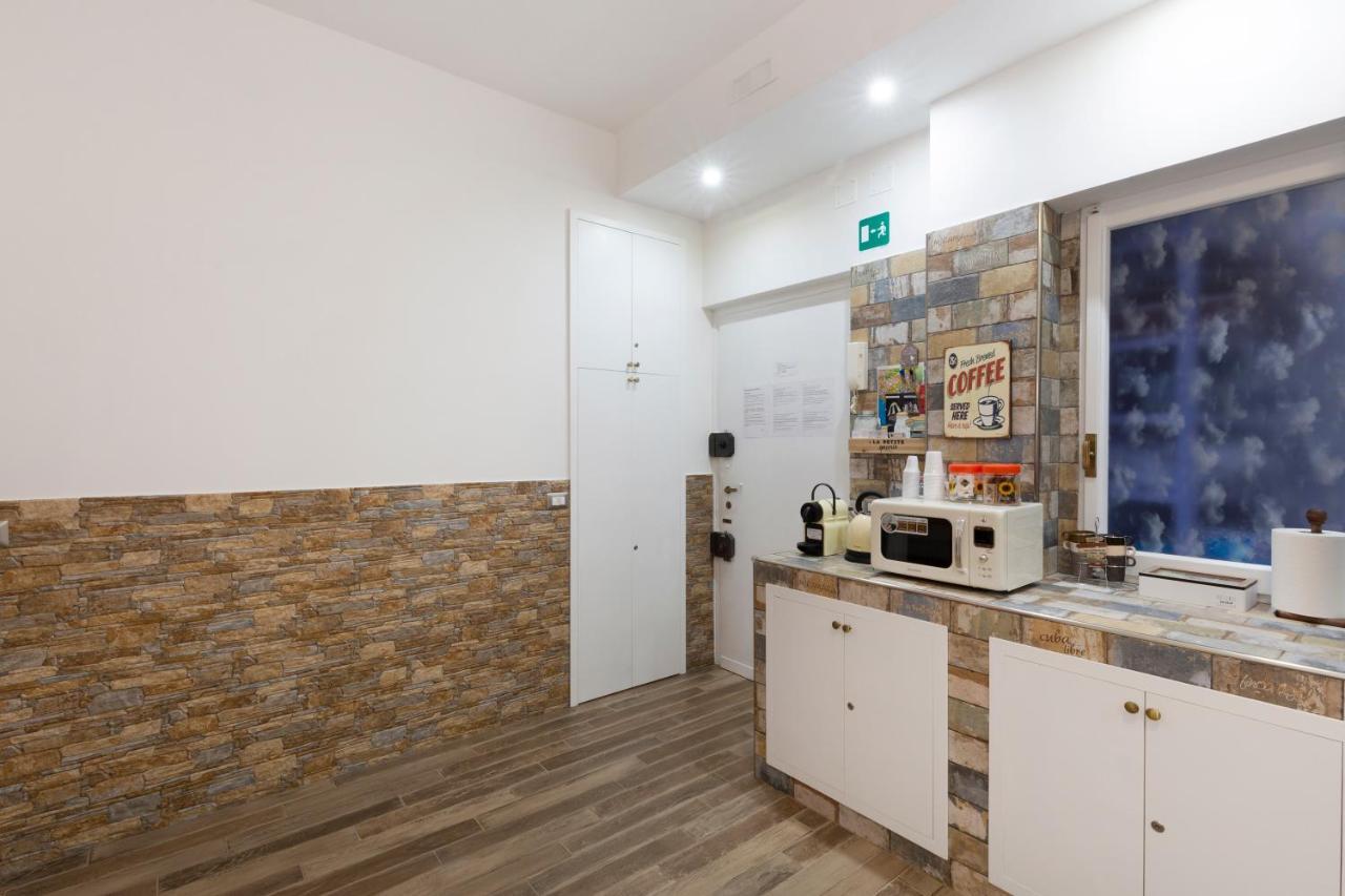 Violetta Hotel Lido di Ostia Ngoại thất bức ảnh