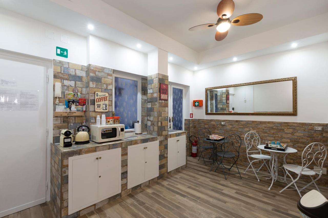 Violetta Hotel Lido di Ostia Ngoại thất bức ảnh